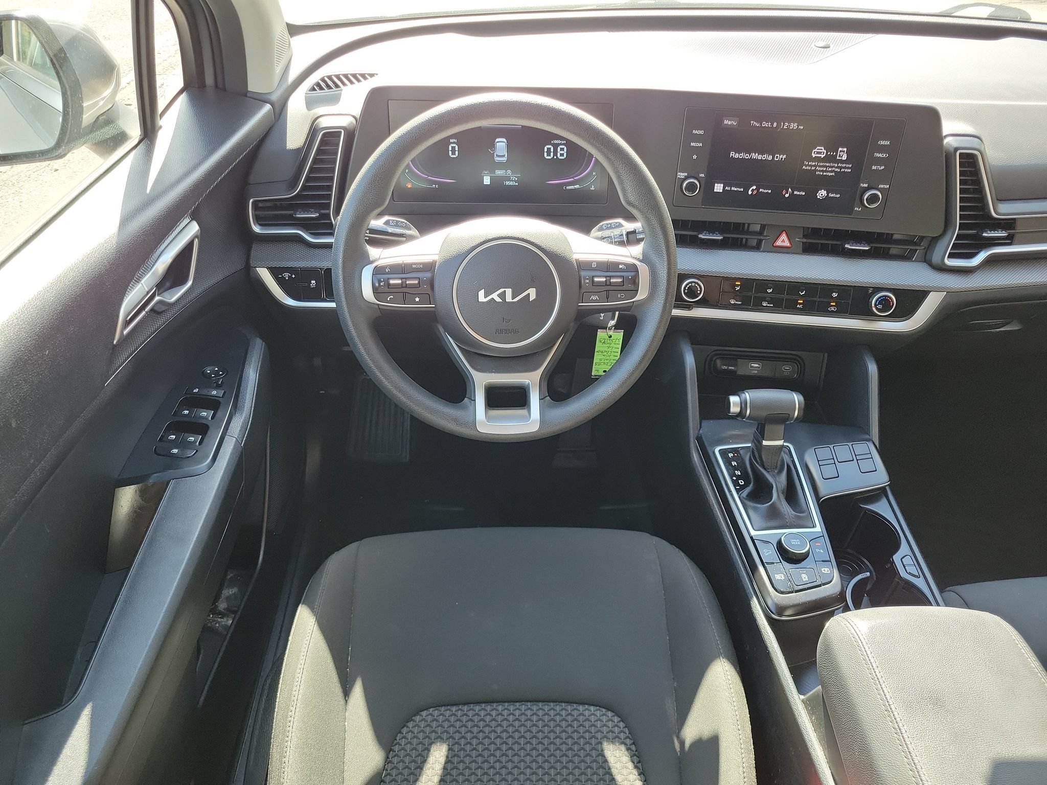 Used 2025 Kia Sportage LX FWD image 24