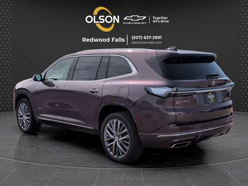 Used 2026 Buick Enclave Avenir w/ Super Cruise Package AWD/4WD image 3