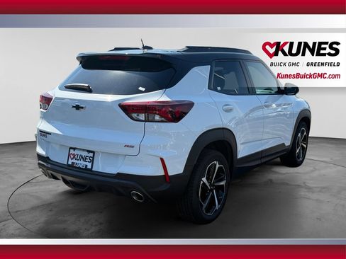 Used 2023 Chevrolet TrailBlazer RS w/ Convenience Package FWD image 10
