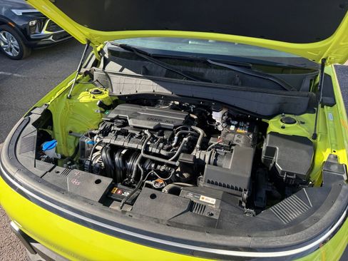 Used 2025 Hyundai Kona SEL image 32