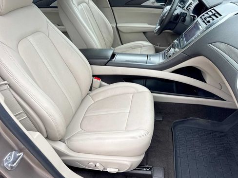 Used 2020 Lincoln MKZ Reserve w/ Elements Package AWD/4WD image 22