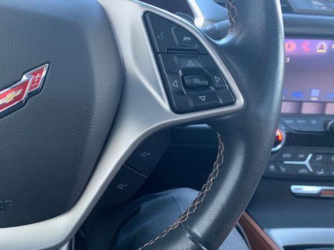 Used 2016 Chevrolet Corvette Z06 w/ 3LZ Preferred Equipment Group image 15