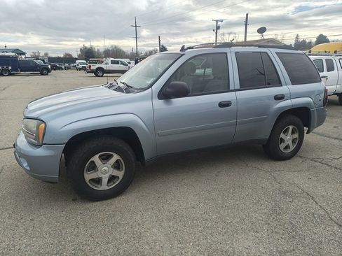 Used 2006 Chevrolet TrailBlazer LS image 1