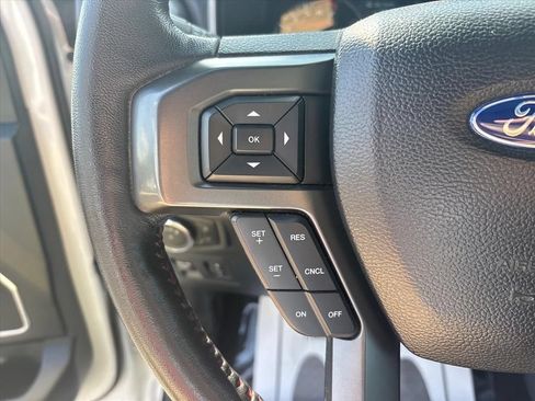 Used 2020 Ford F150 Lariat w/ Equipment Group 502A Luxury AWD/4WD image 30