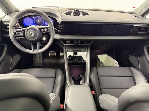 New 2025 Porsche Macan Turbo Electric image 18