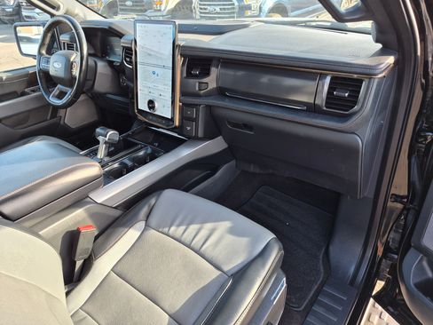 Used 2023 Ford F150 Lightning Lariat AWD/4WD image 34