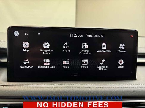 Used 2022 Genesis G70 2.0T image 23