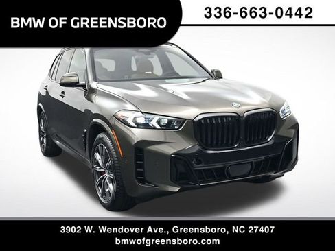 New 2026 BMW X5 xDrive40i w/ M Sport Package image 1