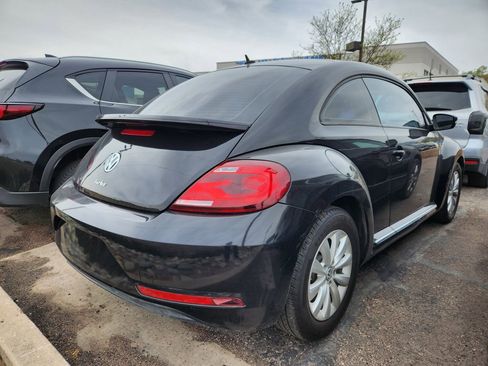 Used 2019 Volkswagen Beetle 2.0T SE image 5