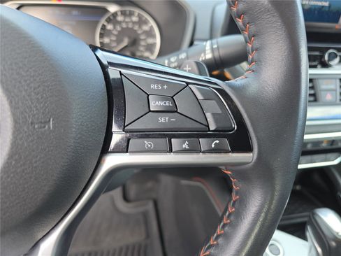 Used 2024 Nissan Altima 2.5 SR w/ SR Premium Package image 31