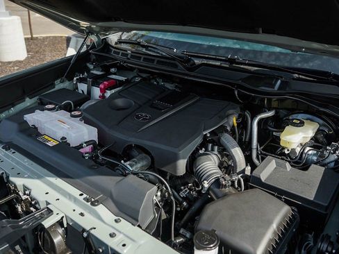 New 2026 Toyota Tundra SR5 image 7