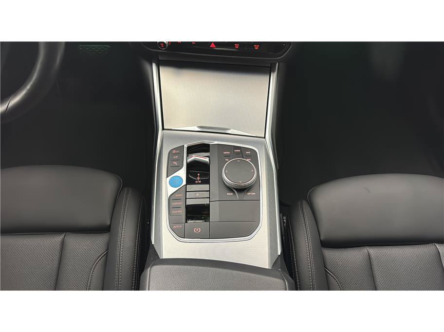 Used 2023 BMW i4 eDrive40 RWD image 22