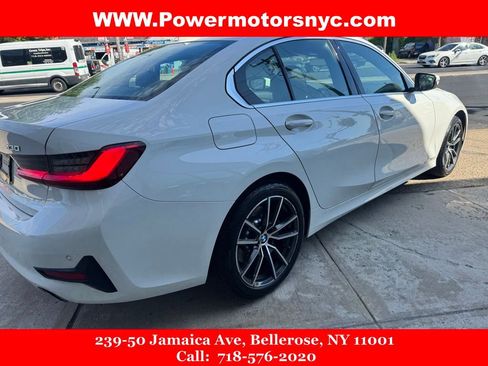 Used 2021 BMW 330i xDrive Sedan w/ Convenience Package AWD/4WD image 5