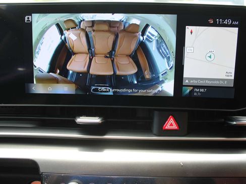 New 2025 Kia Carnival SX Prestige image 64