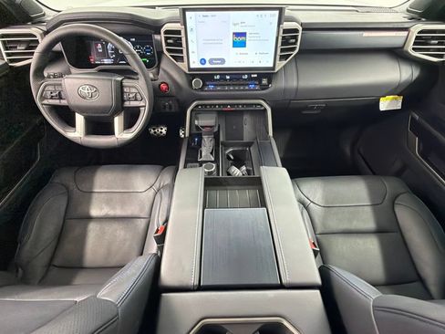 Used 2026 Toyota Tundra Platinum w/ TRD Off-Road Package AWD/4WD image 38