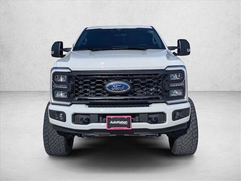 Used 2024 Ford F250 XL w/ STX Appearance Package image 2