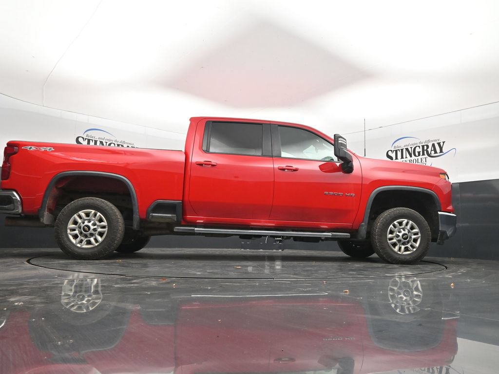 Used 2025 Chevrolet Silverado 2500 LT w/ Convenience Package AWD/4WD image 33