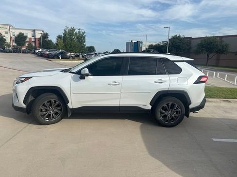 Used 2024 Toyota RAV4 XLE Premium AWD/4WD image 6