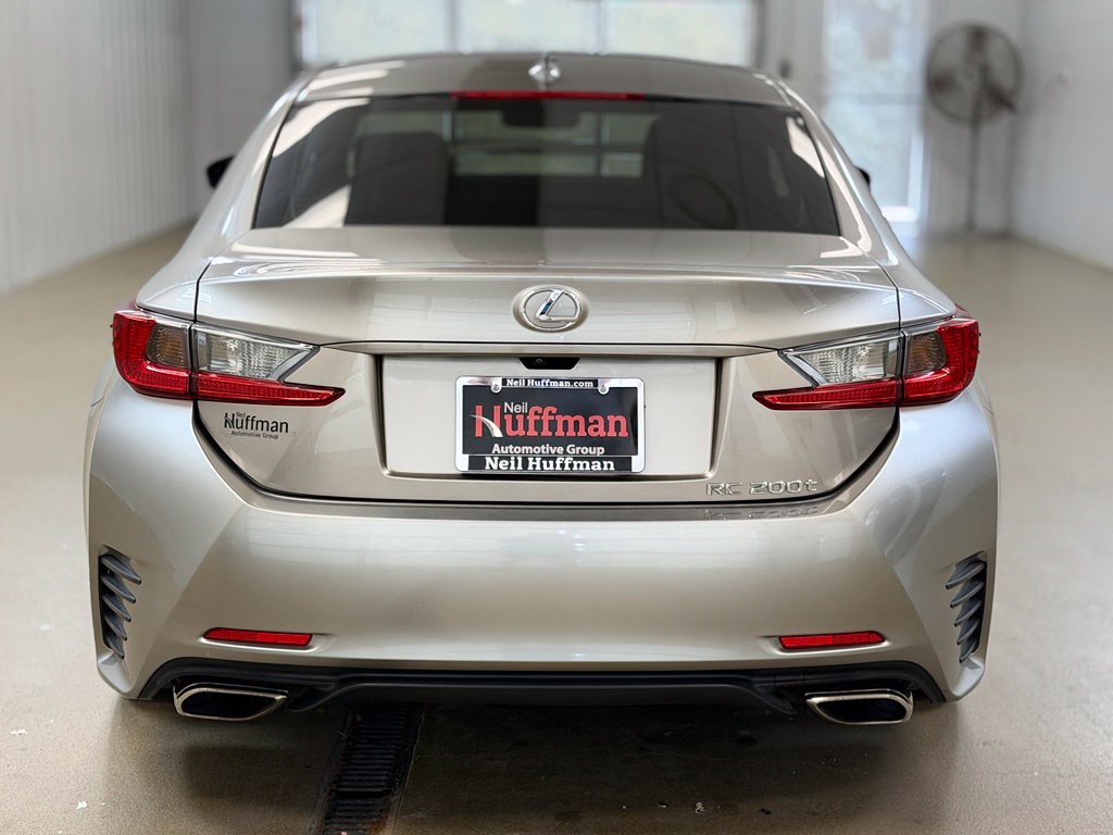 Used 2016 Lexus RC 200t w/ Accessory Package 2 RWD image 6