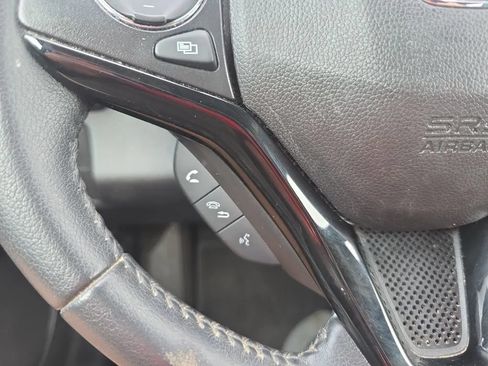 Used 2021 Honda HR-V Sport image 21