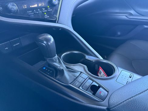 Used 2021 Toyota Camry XSE w/ Carpet Mat Package (TMS) FWD image 20