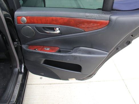 Used 2007 Lexus LS 460 Luxury image 30