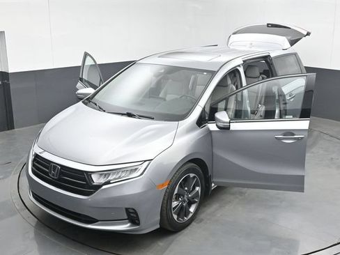 Used 2023 Honda Odyssey Elite image 54