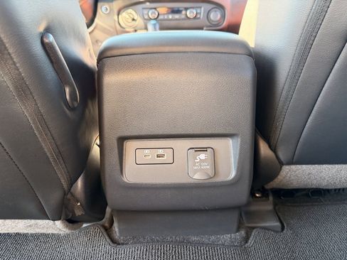 Used 2023 Nissan Frontier PRO-4X w/ Pro-4X Premium Package image 24