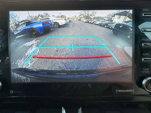 Used 2021 Toyota Corolla LE w/ Carpet Mat Package (TMS) image 22