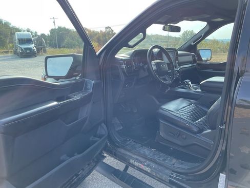 Used 2022 Ford F150 XLT w/ Equipment Group 302A High image 12