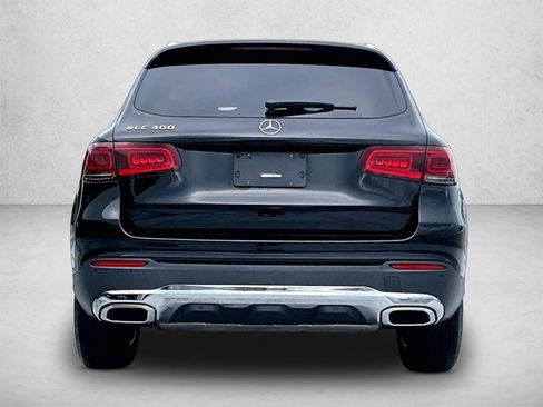 Used 2021 Mercedes-Benz GLC 300 image 4