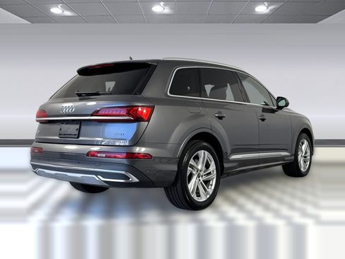 Used 2024 Audi Q7 3.0T Premium Plus AWD/4WD image 9