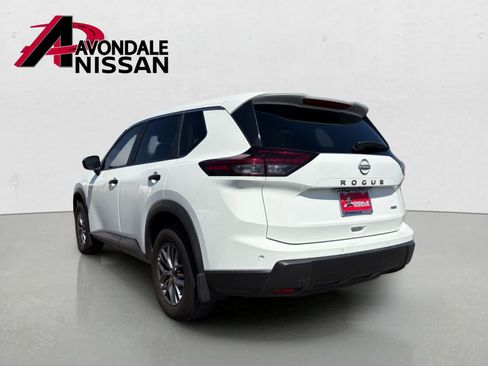 Certified 2026 Nissan Rogue S AWD/4WD image 4