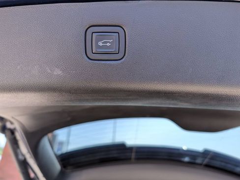 Used 2023 Chevrolet Blazer LT w/ Convenience Package FWD image 27