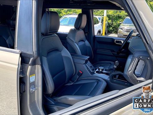 Used 2025 Ford Bronco Outer Banks w/ Sasquatch Package AWD/4WD image 7