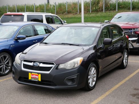 Used 2012 Subaru Impreza 2.0i Premium w/ All-Weather Pkg AWD/4WD image 3