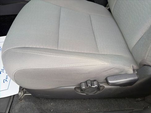 Used 2019 Toyota Tacoma 4D Double Cab image 18