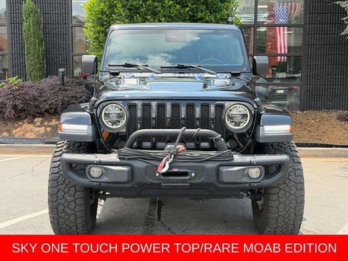 Used 2019 Jeep Wrangler Unlimited Sahara w/ Quick Order Package 24M Moab AWD/4WD image 4