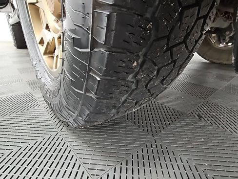 Used 2020 Toyota 4Runner SR5 image 43