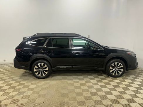 Used 2023 Subaru Outback Limited image 4