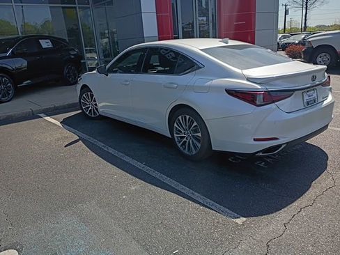 Used 2021 Lexus ES 350 w/ Premium Package image 6