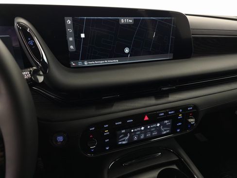 New 2026 Genesis G90 3.5T Prestige image 19