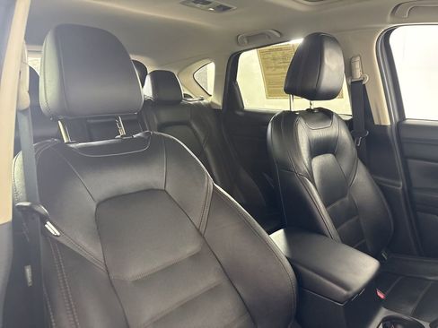 Used 2021 MAZDA CX-5 Touring w/ Touring Preferred SV Package image 29
