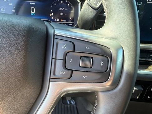 Used 2025 Chevrolet Silverado 1500 LT w/ Z71 Off-Road Package AWD/4WD image 23