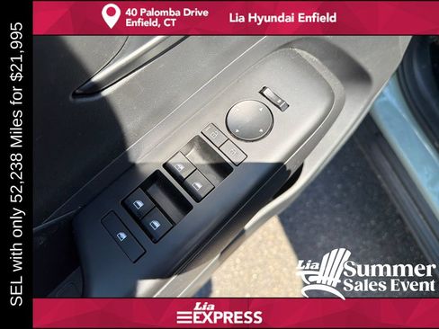 Used 2025 Hyundai Kona SEL AWD/4WD image 12