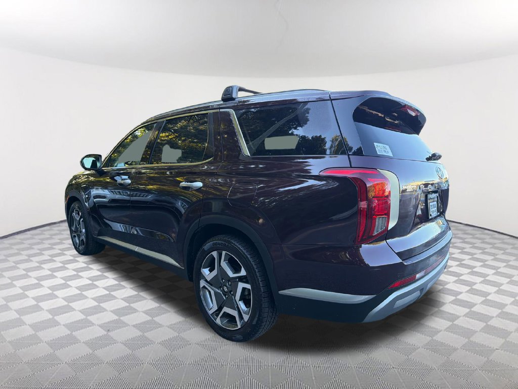 Used 2023 Hyundai Palisade SEL FWD image 7