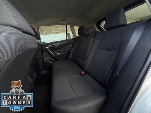 Used 2025 Toyota RAV4 LE AWD/4WD image 21