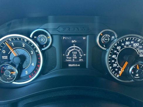 Used 2019 RAM 3500 Tradesman AWD/4WD image 20