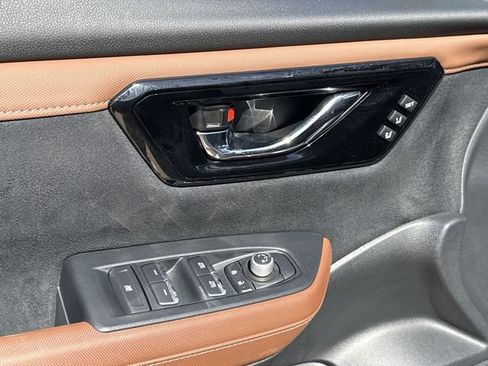 Certified 2025 Subaru Forester Touring w/ Popular Package - Touring image 17