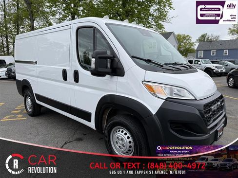 Used 2025 RAM ProMaster 2500 w/ Convenience Group FWD image 1